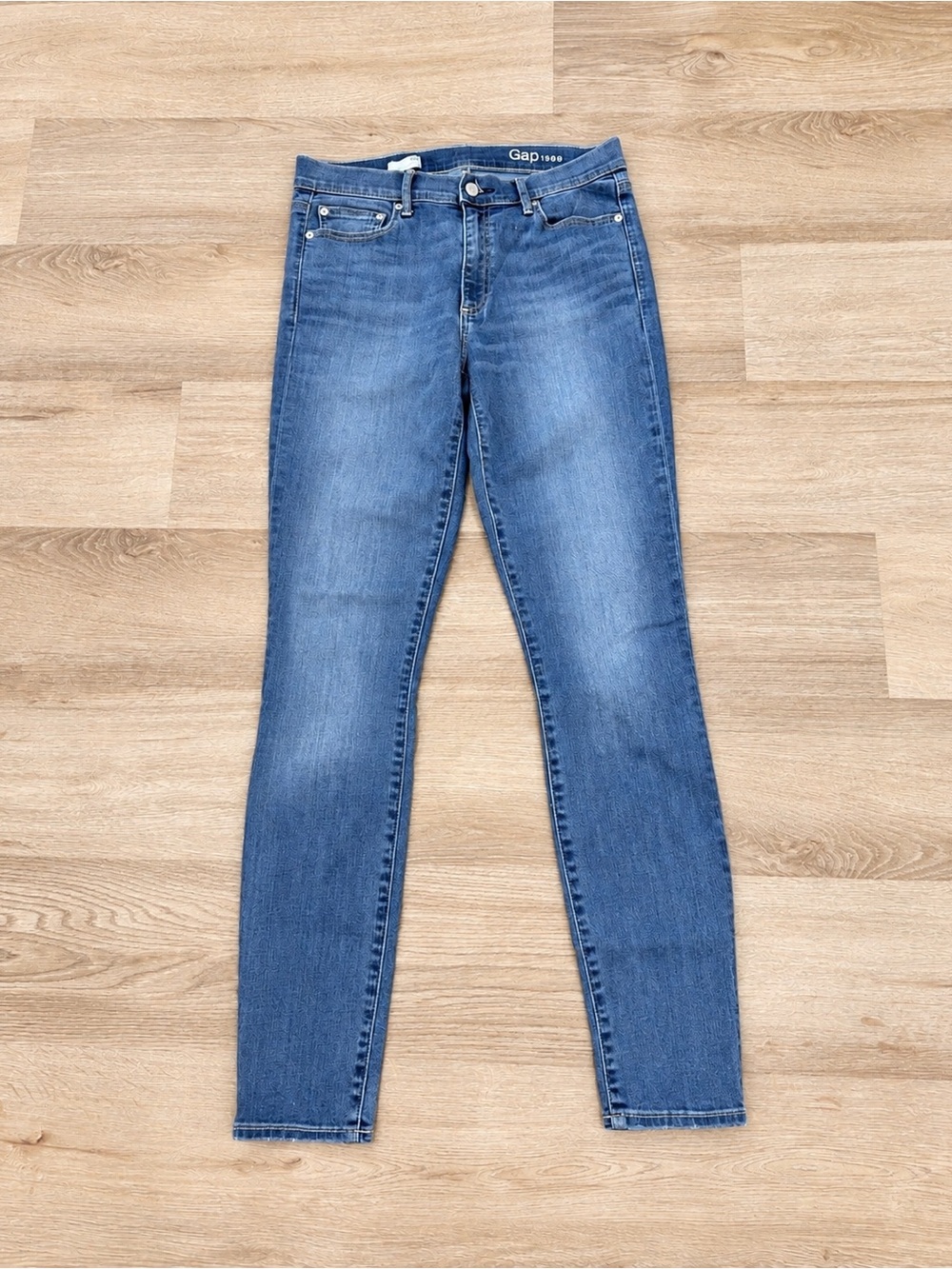 Gap Jeans Women's Sz.30L Blue Denim 1969 Stretch Comfort True Skinny Leg